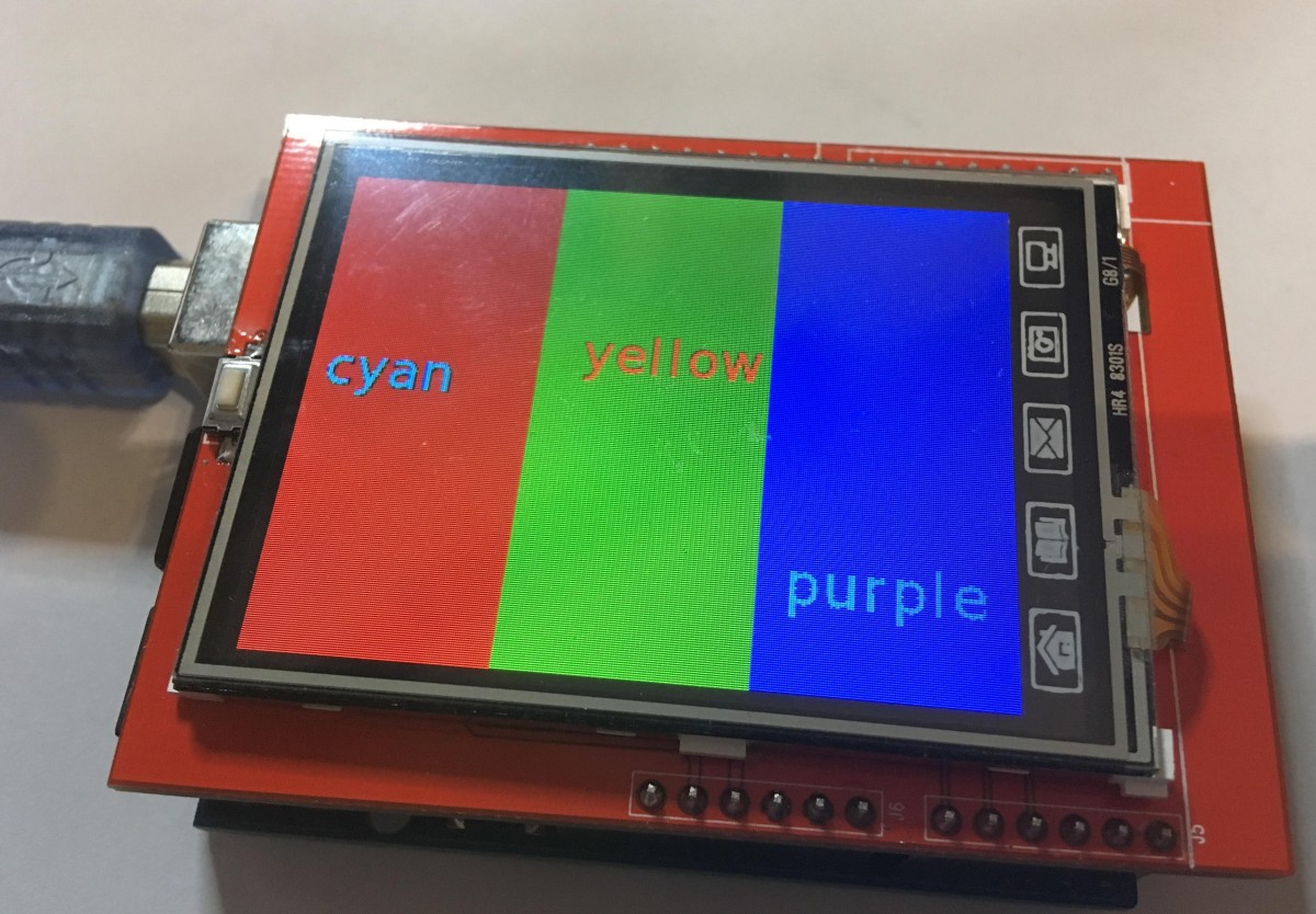 TFT Shield displays test picture with broken colors