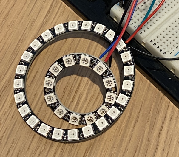 2 NeoPixel LED rings